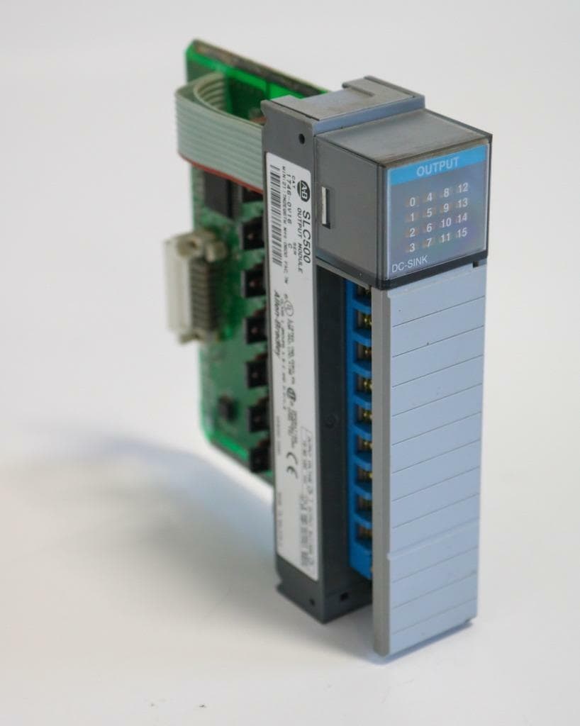 Allen-Bradley 1746-OV16 SLC 500 Output Module, Ser C