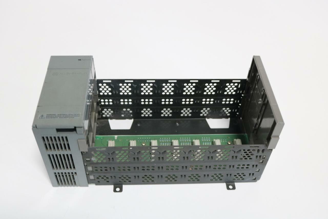 Allen-Bradley 1746-A7 7 Slot Rack with 1746-P1 Power Supply