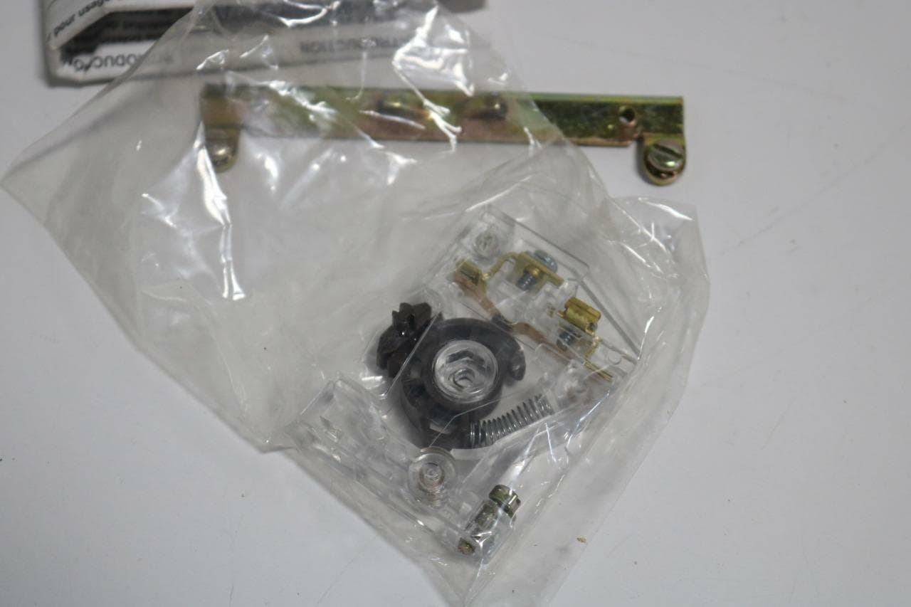 Square D 9999SX7 N.C. Electrical Interlock, Type S, Size 00-7