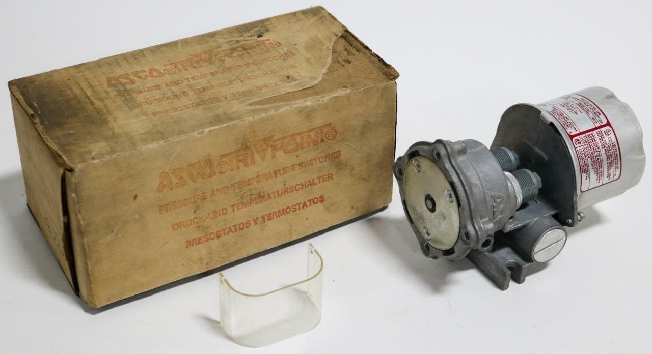 ASCO SA40A 8235U Tri-Point Pressure Switch