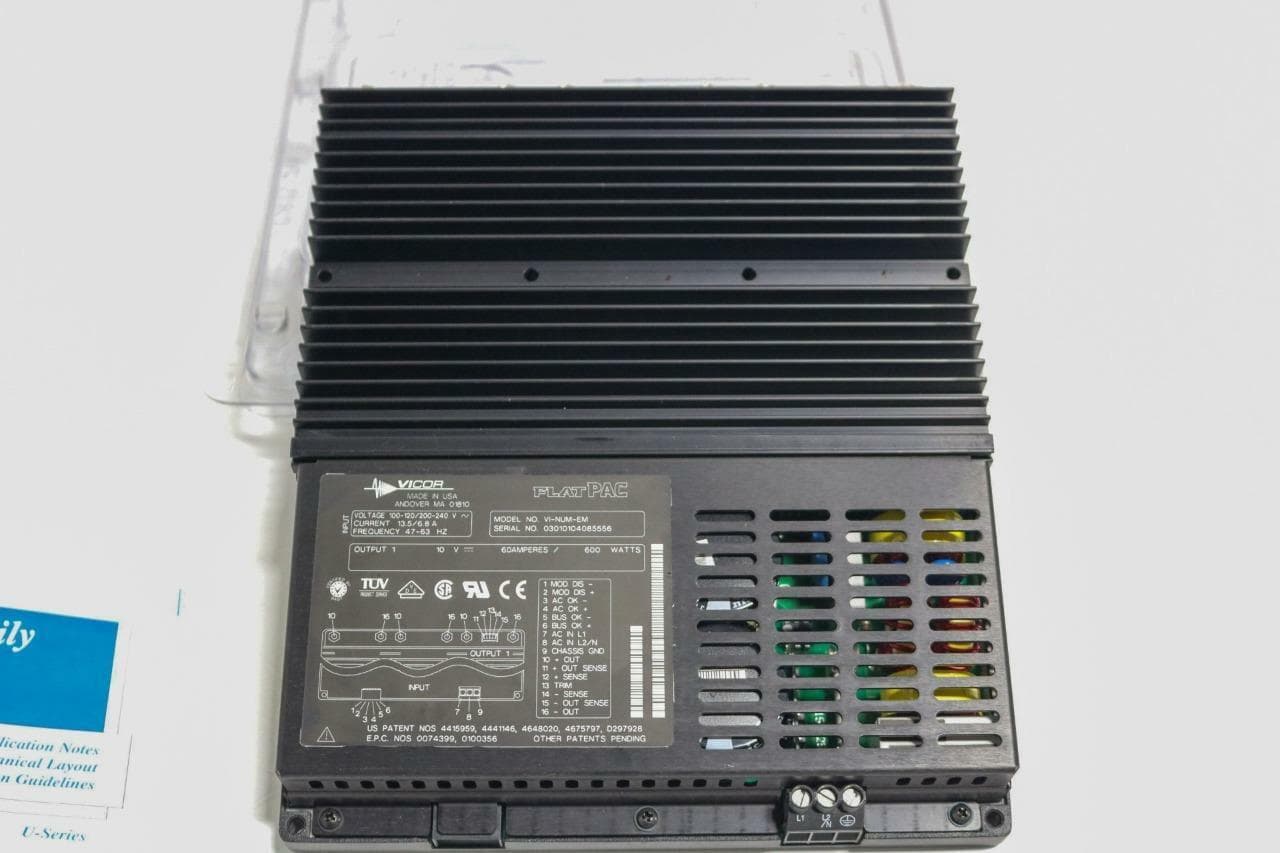 Vicor VI-NUM-EM Switching Power Supply