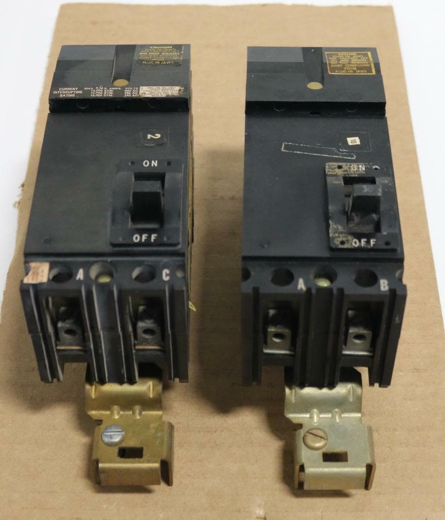 Square D FA26030 Lot of 2 Circuit Breakers, 480 VAC, 30 Amp, 2 Pole