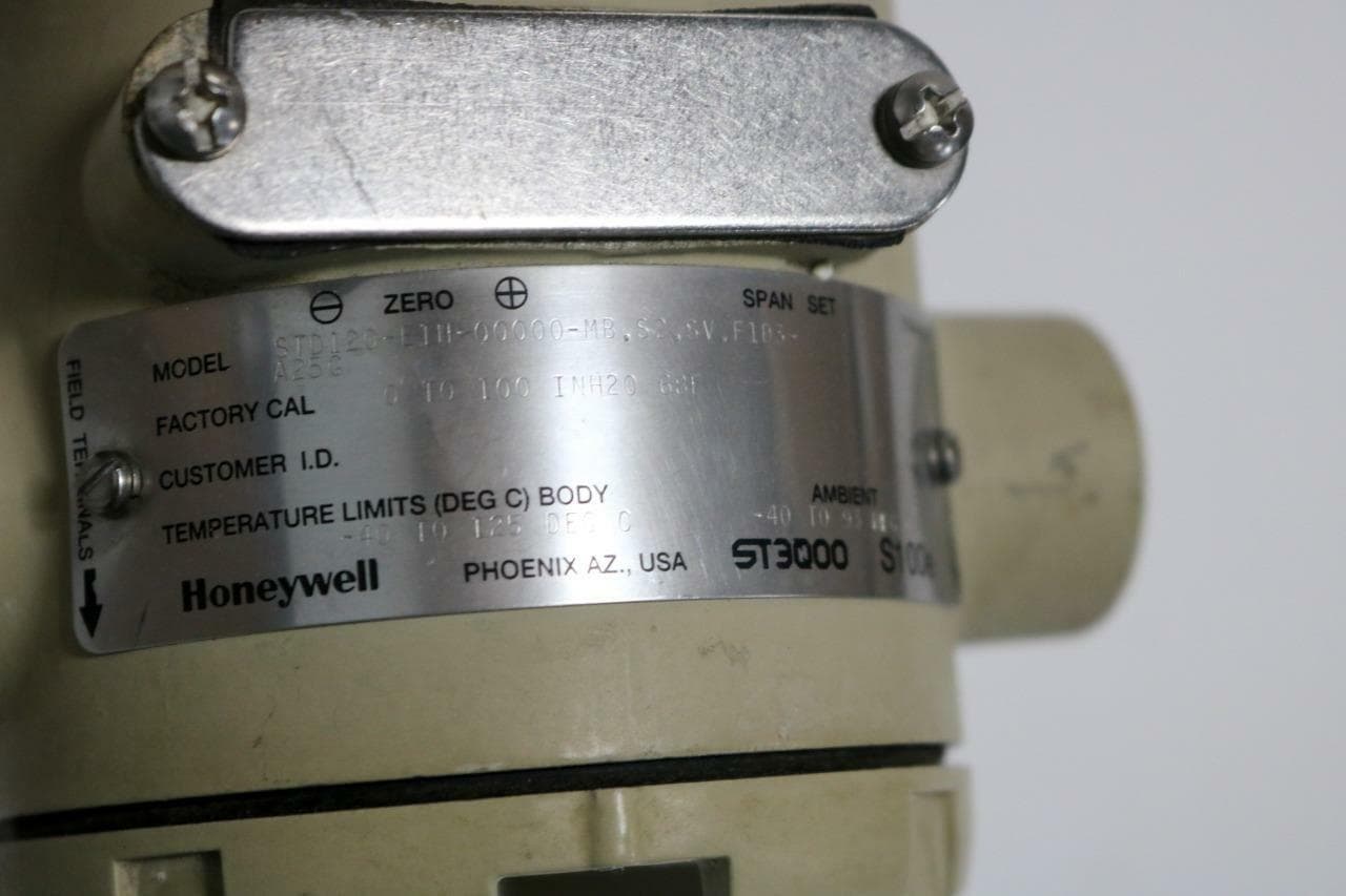 Honeywell STD120-E1H-00000-MB.S2.SV.F103-A25C Pressure Transmitter, ST3000