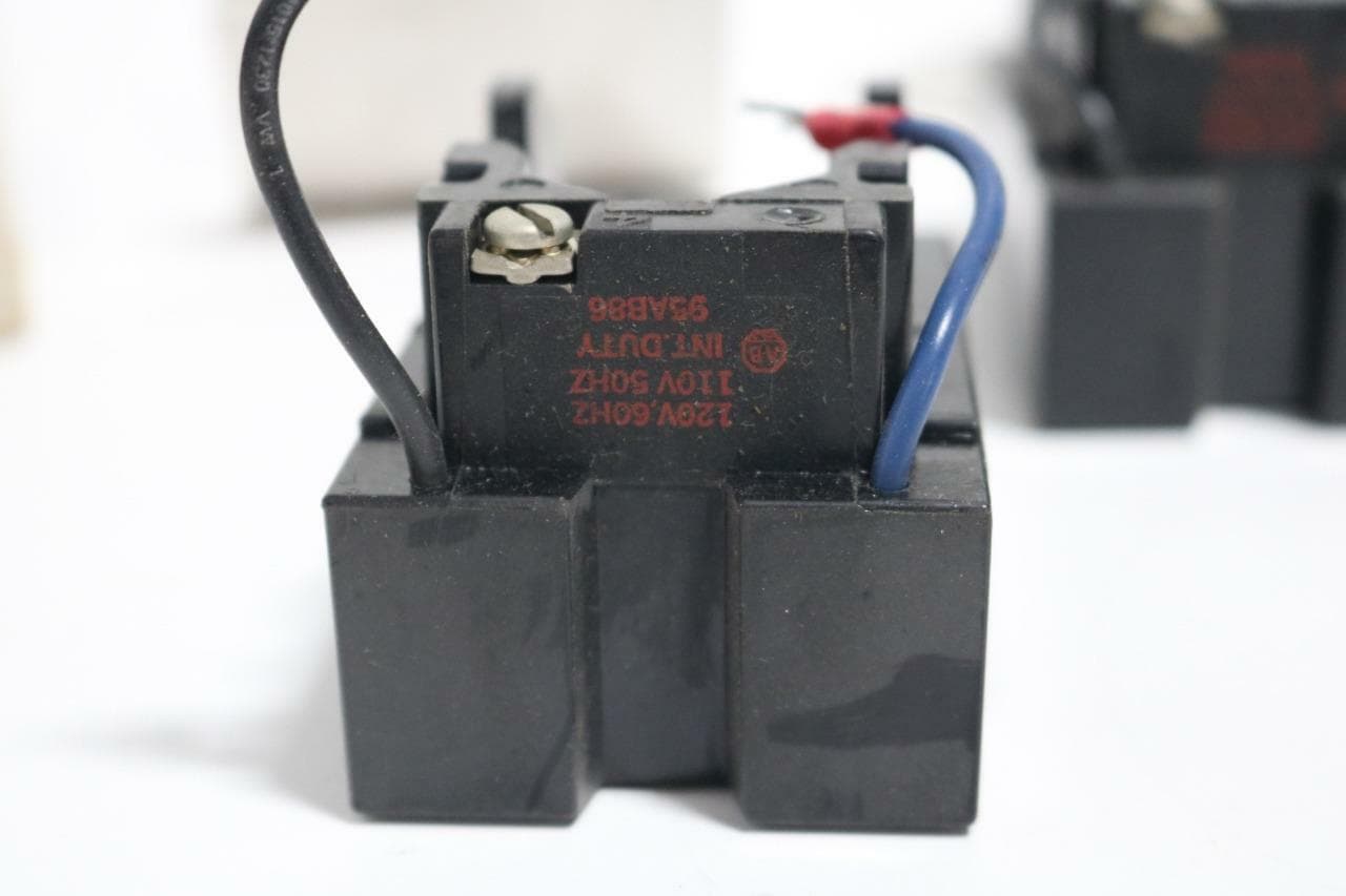 Allen-Bradley 95AB86 Operating Coil 120V 60HZ, 110V 50HZ