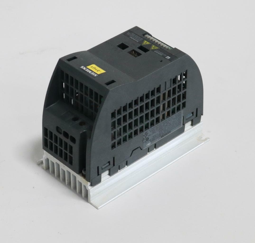 Siemens 6SL3211-0AB13-7BA1 Sinamics G110 AC Drive