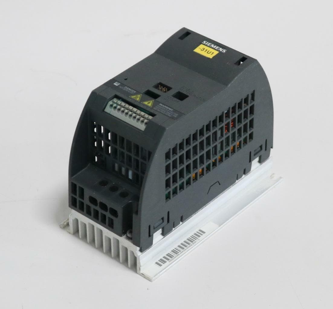 Siemens 6SL3211-0AB13-7BA1 Sinamics G110 AC Drive
