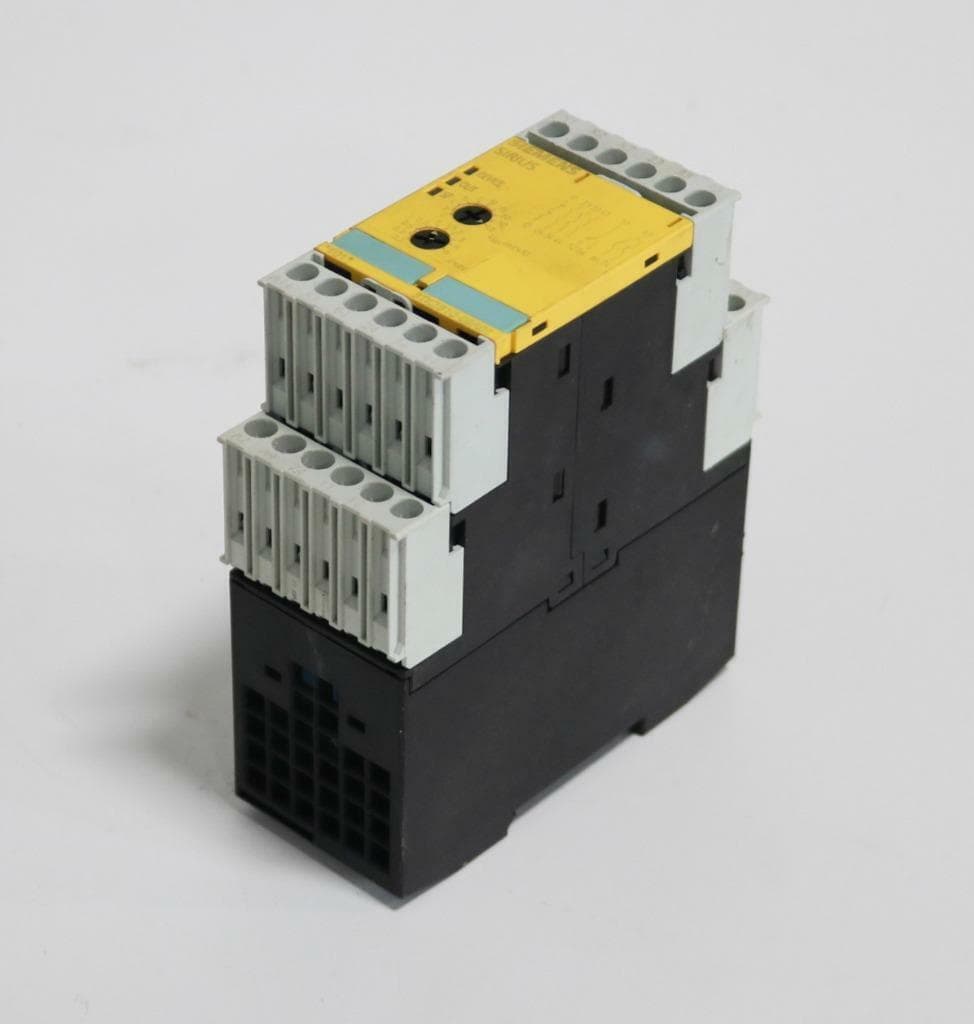 Siemens TK2810-0BA01 Sirius Safety Relay