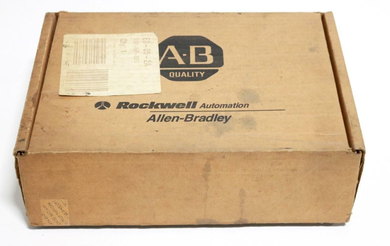 Allen-Bradley 1761-HHP-B30, 1761-CBL-HM02 Hand-Held Programmer (HPP)