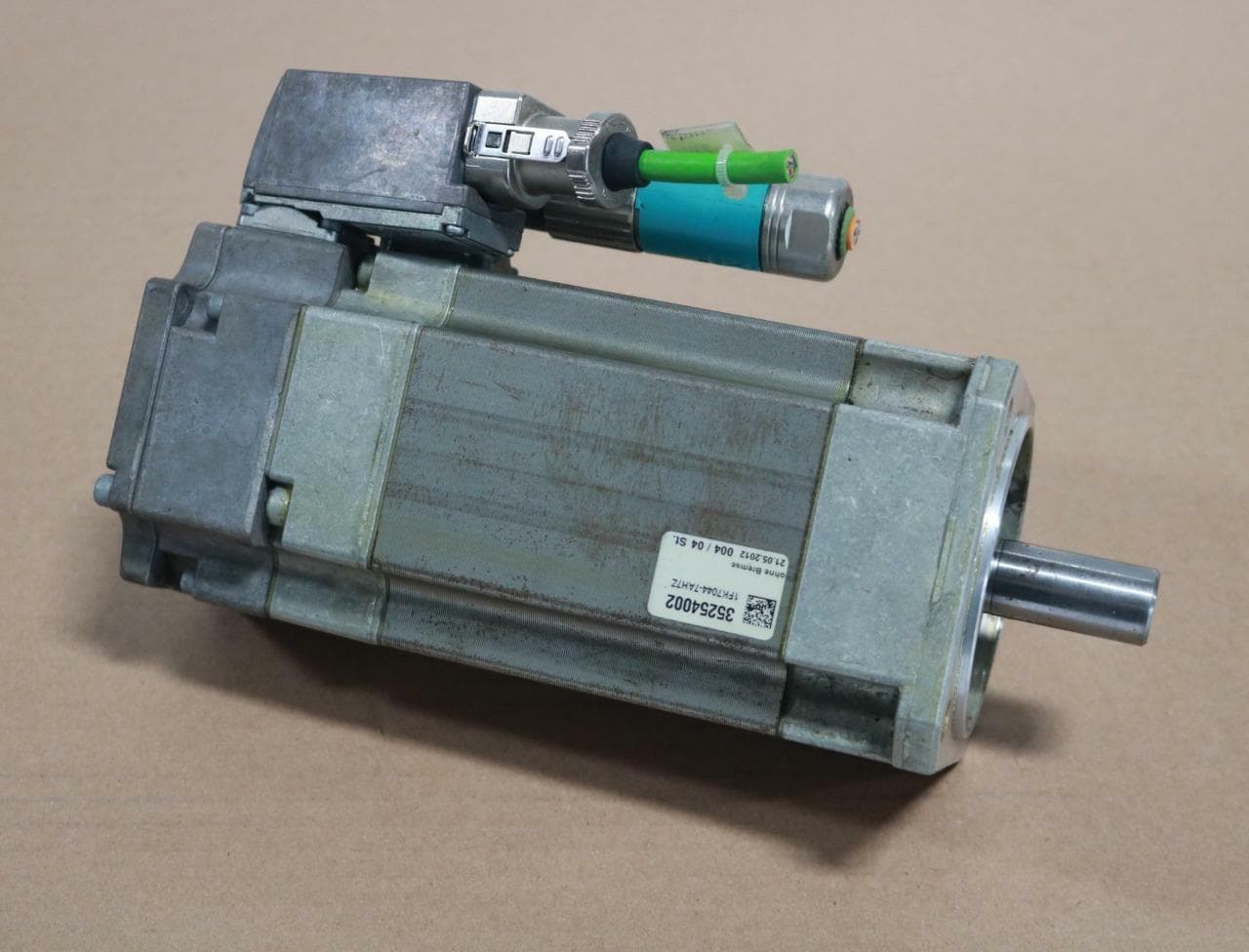 Siemens 1FK7044-7AH71-1UG0 Simotics S Synchronous Servo Motor