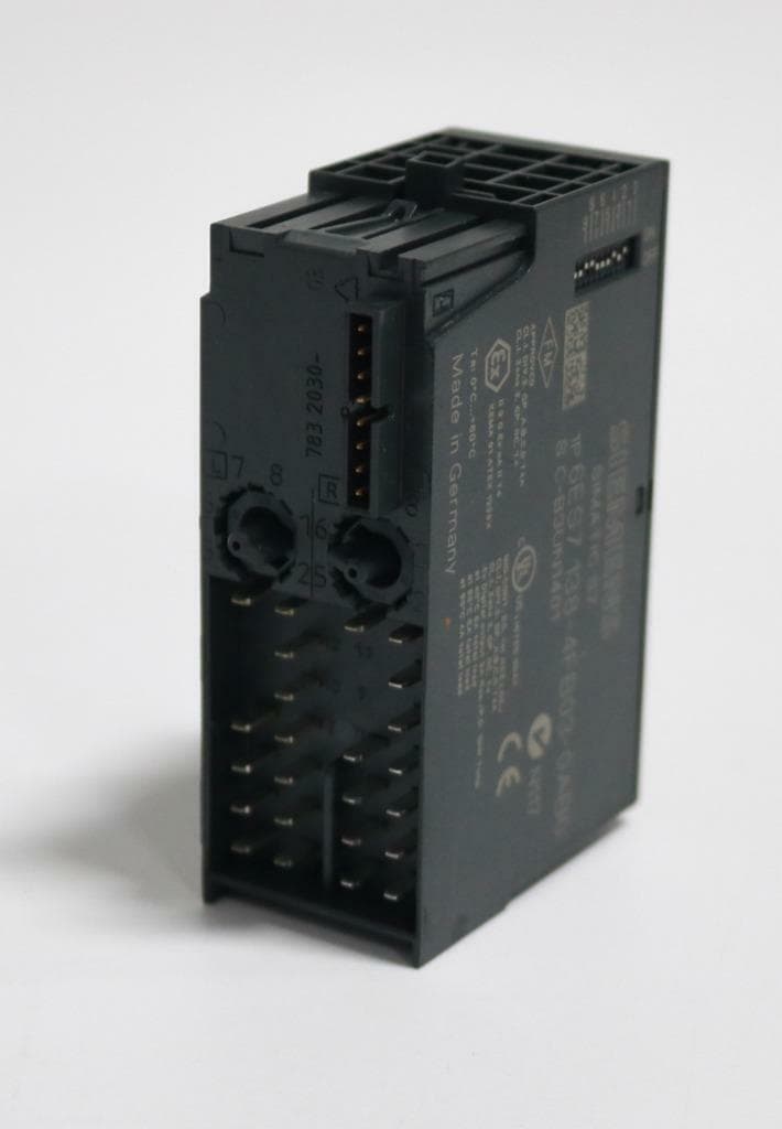 Siemens 6ES7 138-4FB03-0AB0 Digital Output Module