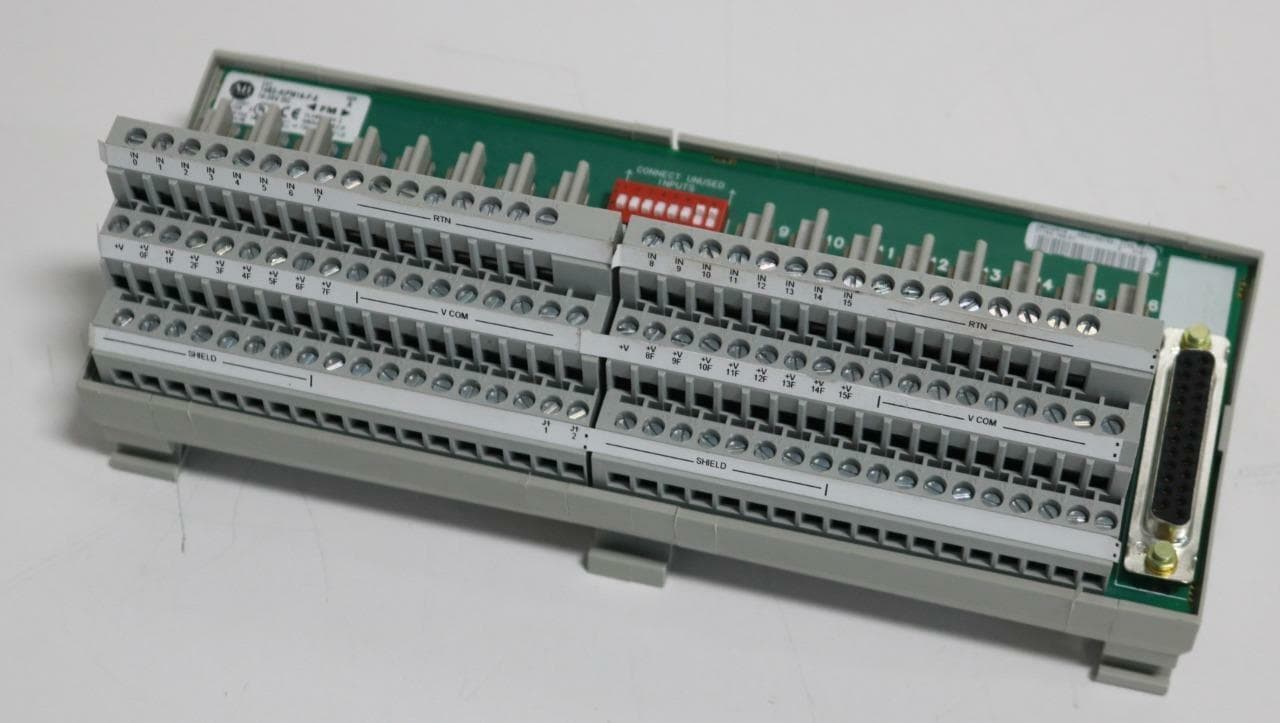 Allen-Bradley 1492-AIFM16-F-6 16 Channel Fusible Analog Interface