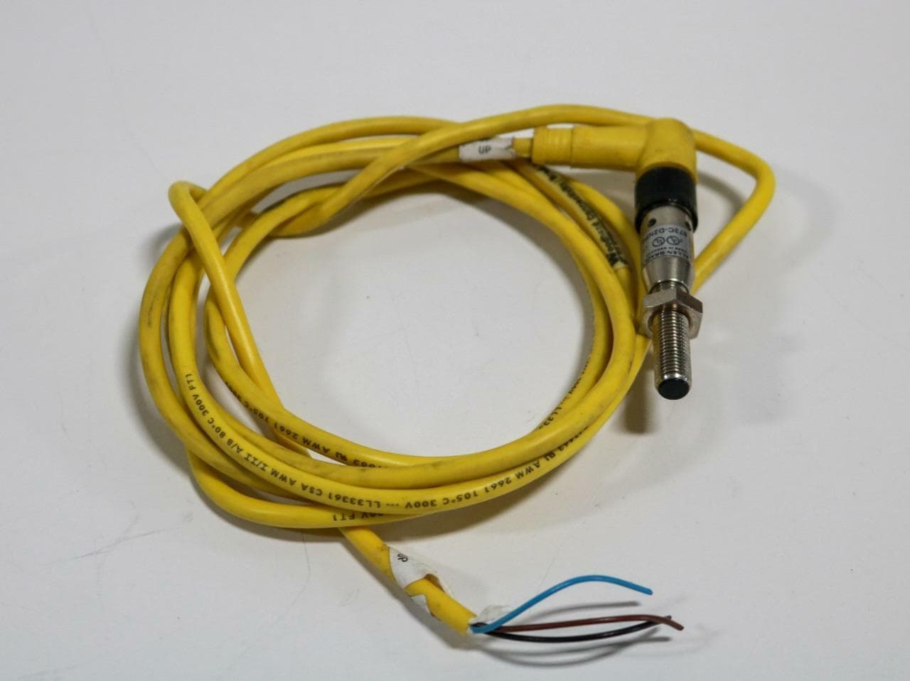Allen-Bradley 872C-D2NP8-D4C Proximity Sensor w/ Woodhead 803001A09M020 Cable