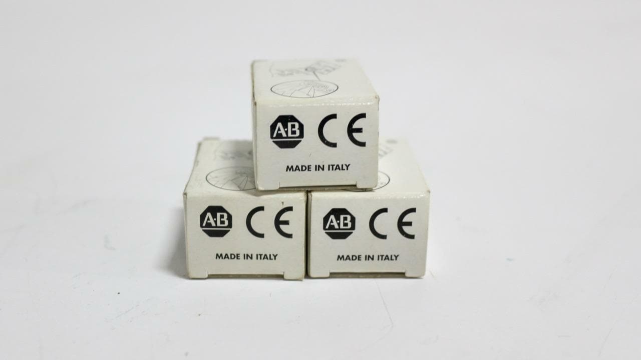 Allen-Bradley 700-HC24A1 Mini-Ice Cube Relays, Ser D