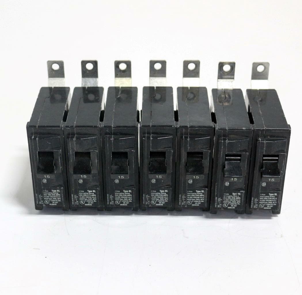 Siemens B115 Bolt on Circuit Breaker, 15Amp