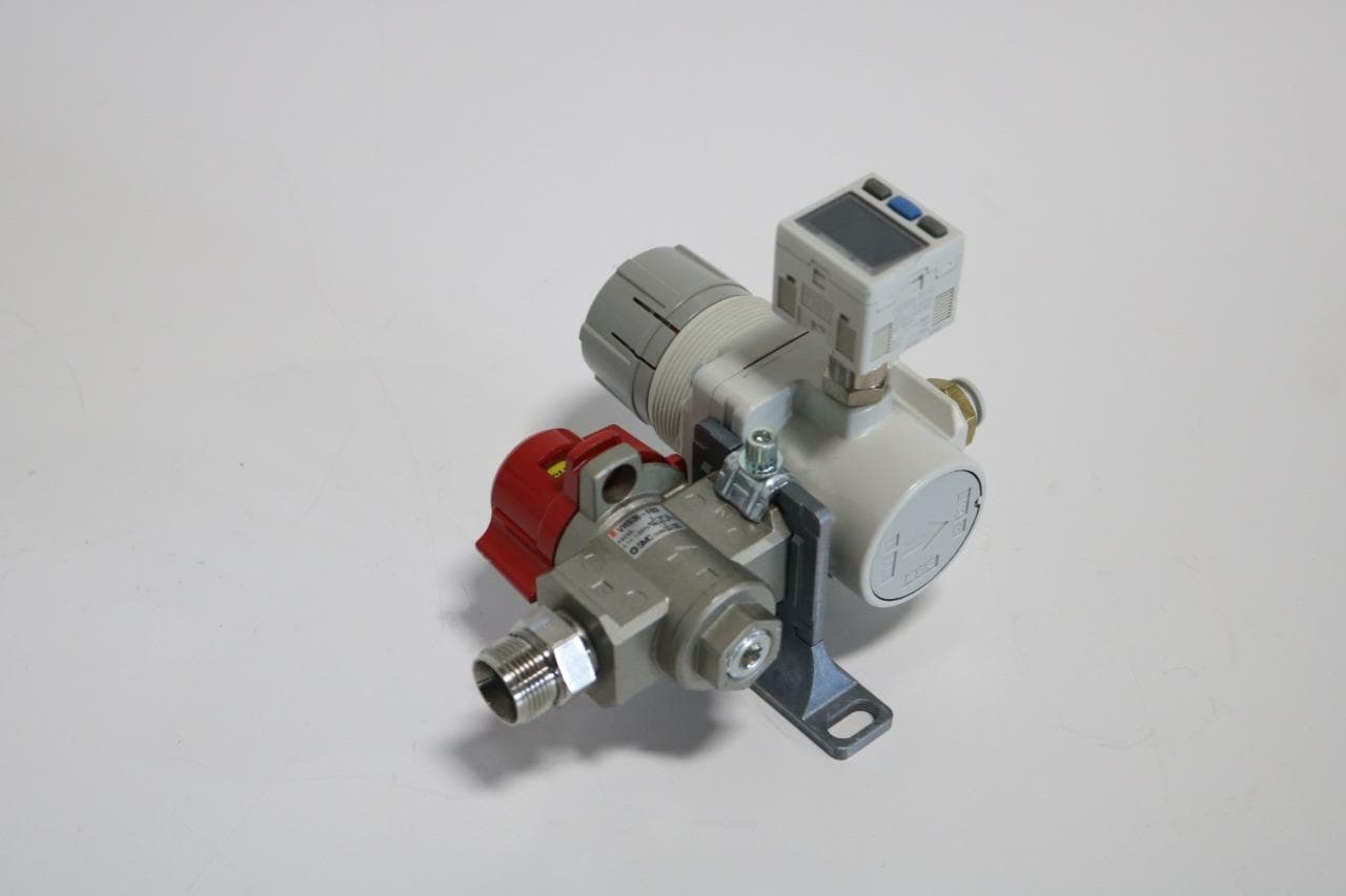 SMC AR30-F-N-A, ISE30A-01F,VHS30-F03 Air Regulator