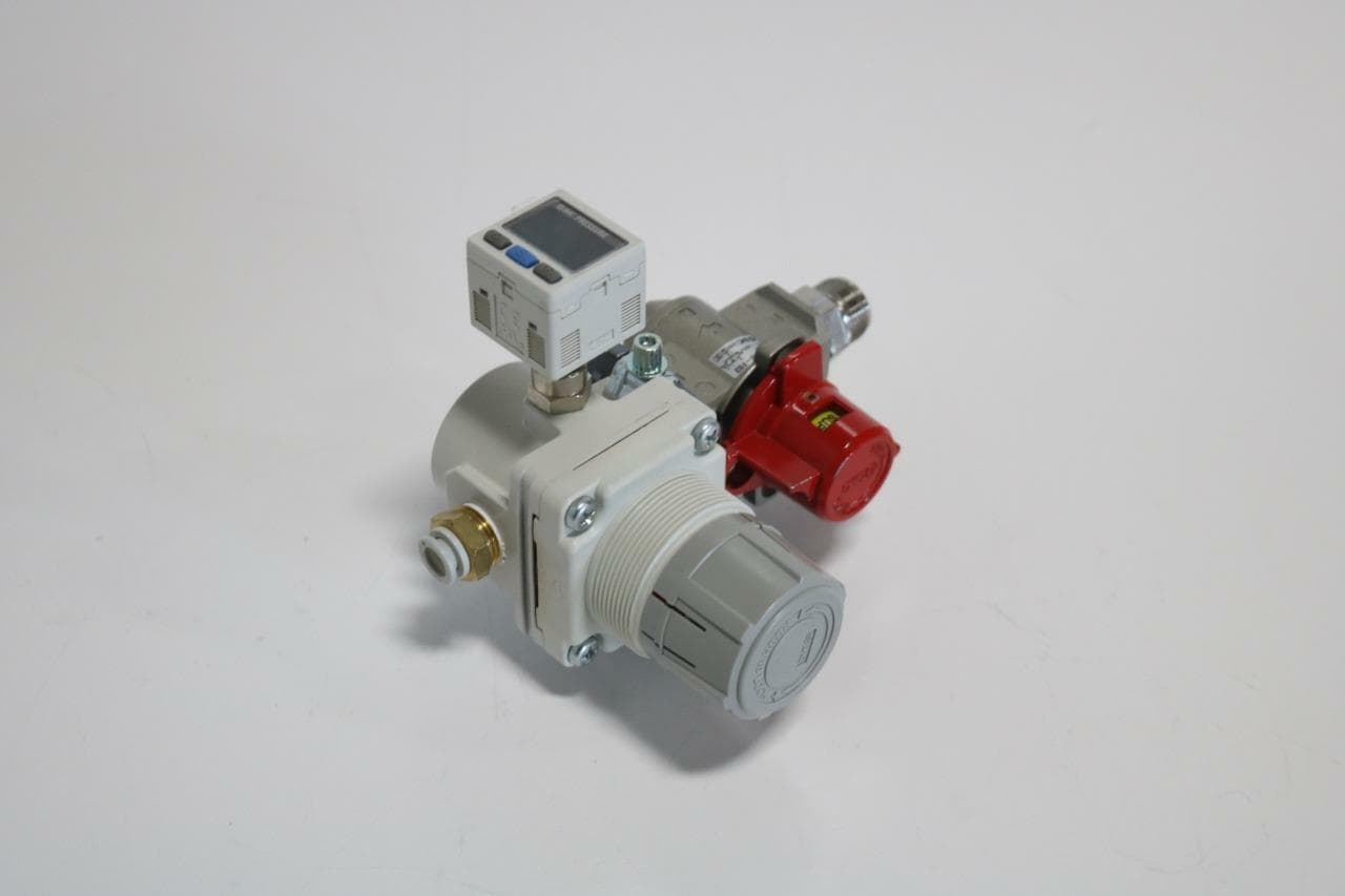 SMC AR30-F-N-A, ISE30A-01F,VHS30-F03 Air Regulator