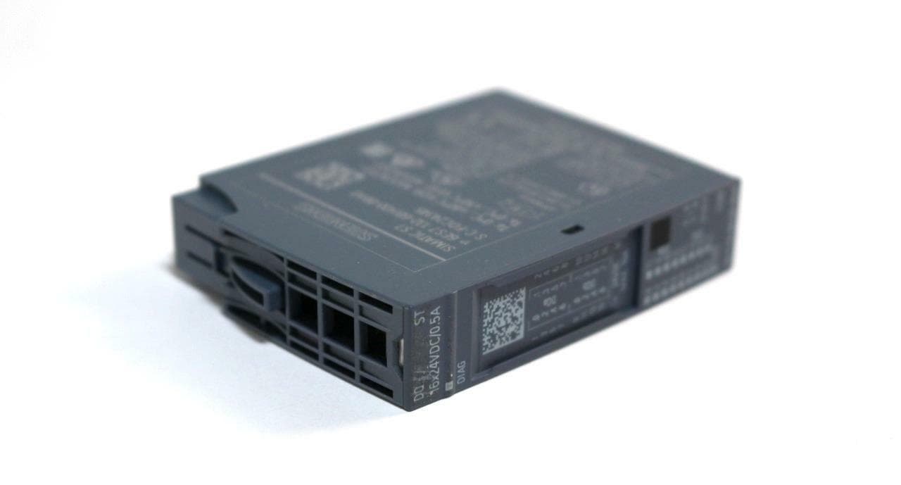 Siemens 6ES7132-6BH00-0BA0 Digital Output Module, SIMATIC ET 200SP