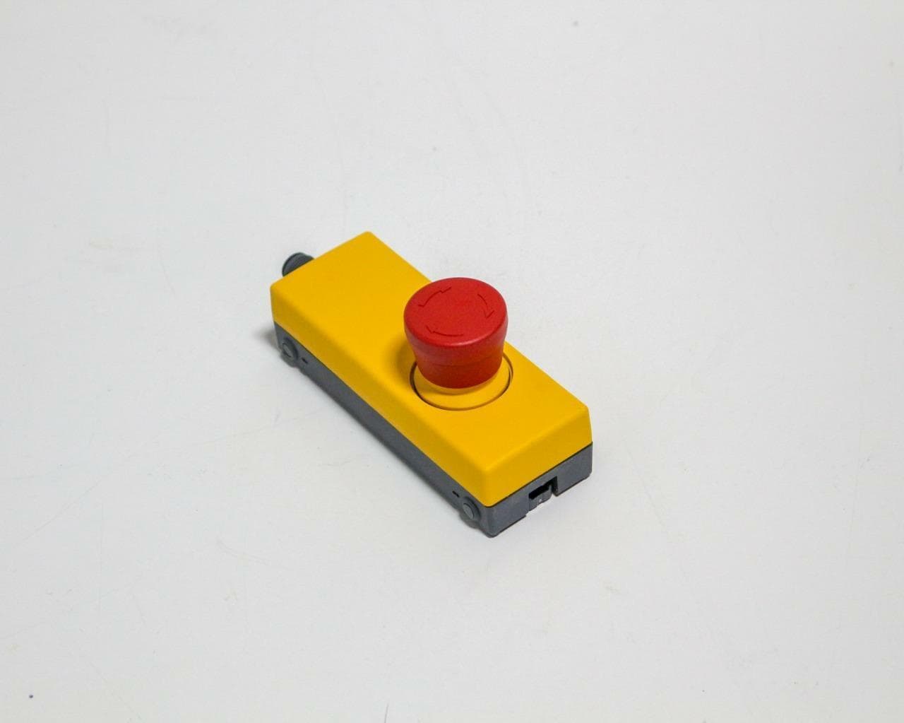 RAFI 1.22.114.000/0000 E-Stop Switch, Ebox M12