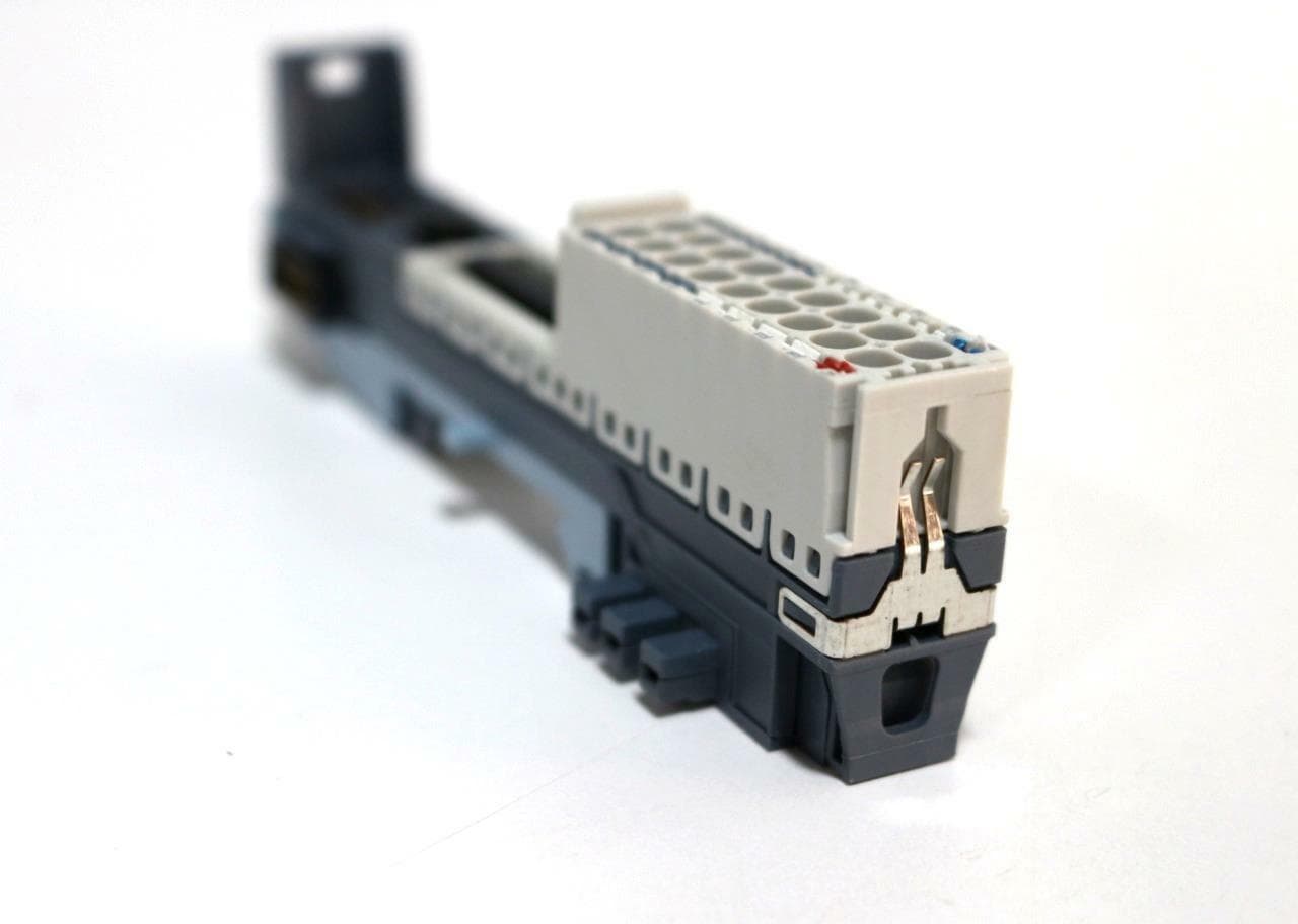 Siemens 6ES7193-6BP00-0DA0 SIMATIC ET 200SP BaseUnit