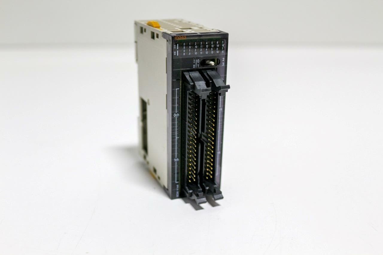 Omron CJ1W-ID262 Input Unit