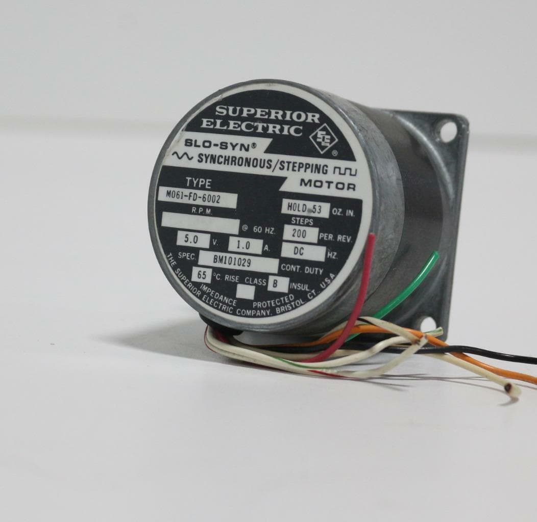 Superior Electric M061-FD-6002 Slo-Syn Synchronous Stepping Motor