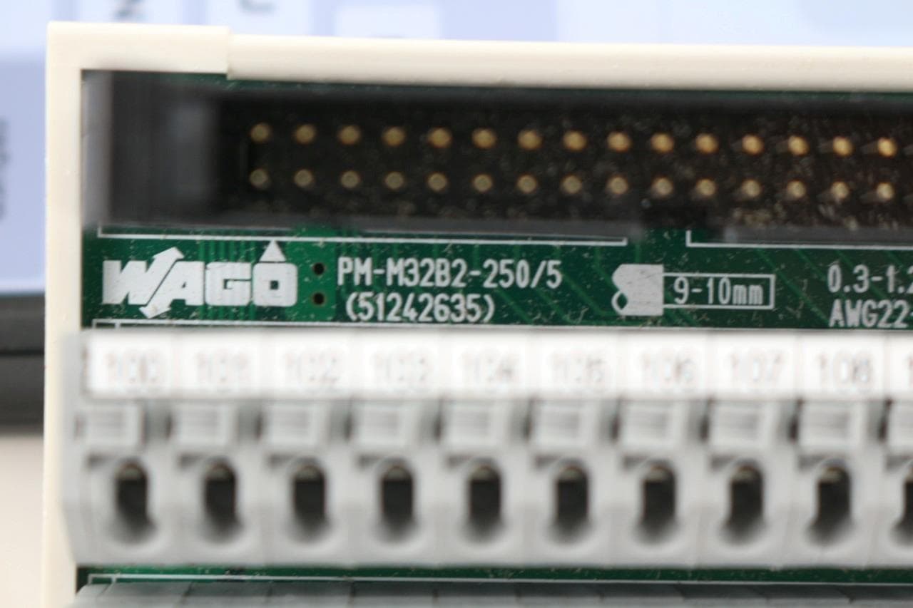 Wago Type-MB22 PM-32 Series 40 Position Mini Terminal Block