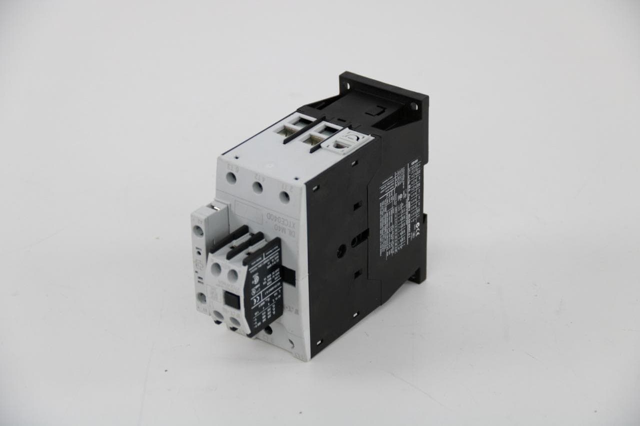 Eaton DILM40-XTCE040D Contactor w/ DILM150-XHI11 Aux Contact, 24VDC Coil