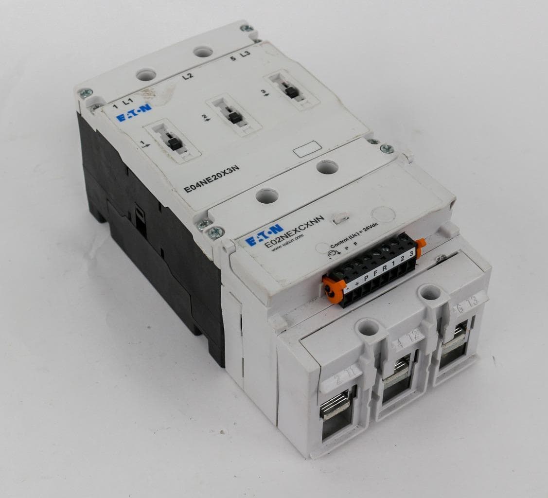 Eaton E111E20X3N 200A, 600V, 3 Pole, 24 Vdc FVNR Contactor