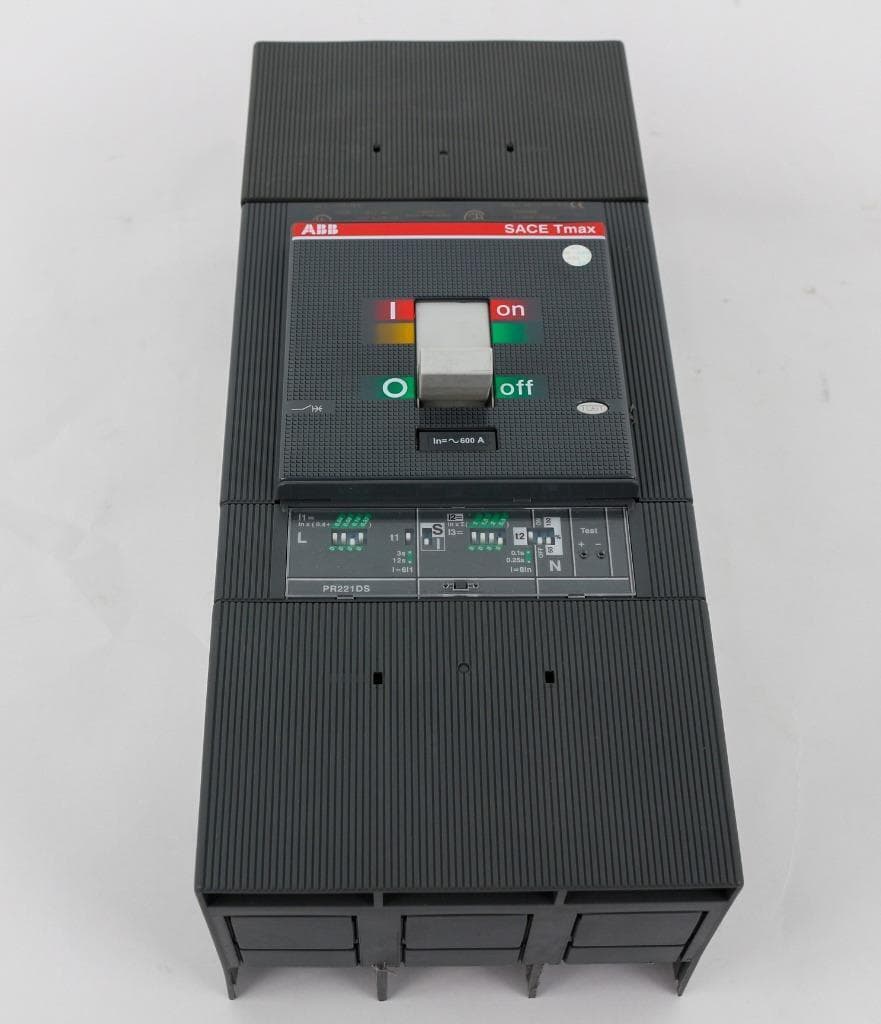 ABB SACE T5N600BW Tmax Thermal Magnetic Circuit Breaker 600A, 3P, 600V