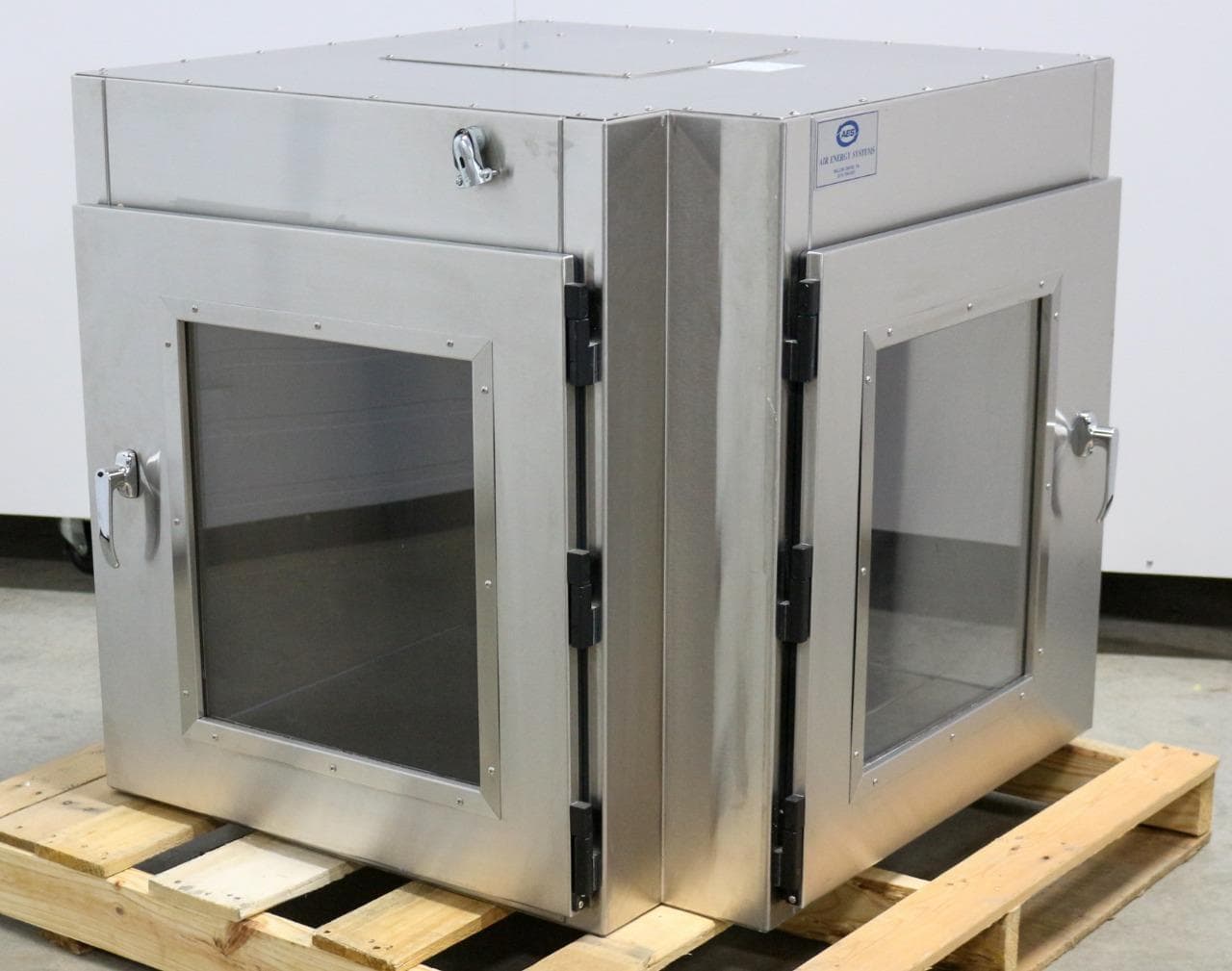 Air Energy Systems PT2424L Stainless Steel Cleanroom Pass Through 24" x 24"
