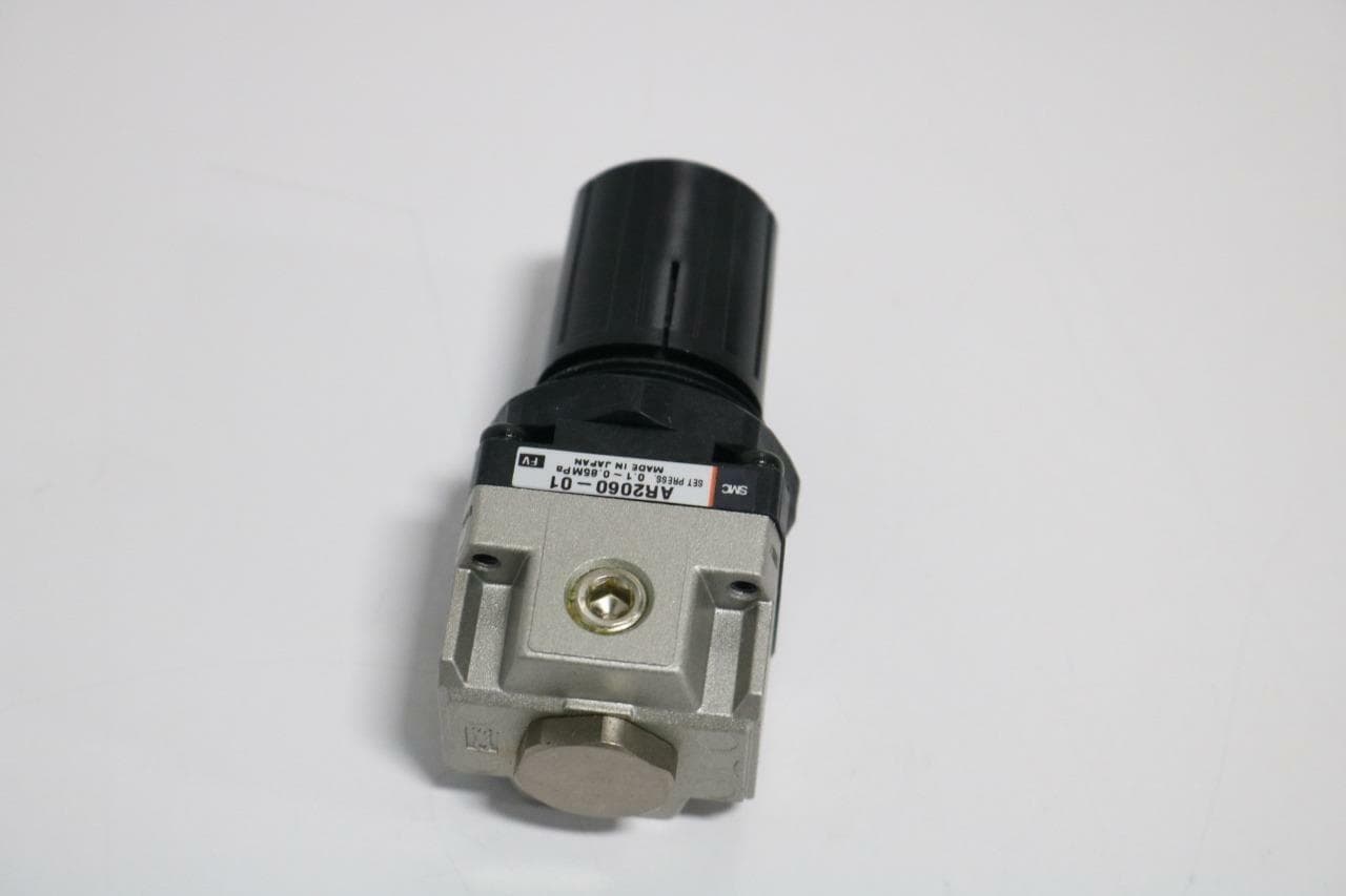 SMC AR2060-01 Pneumatic Regulator