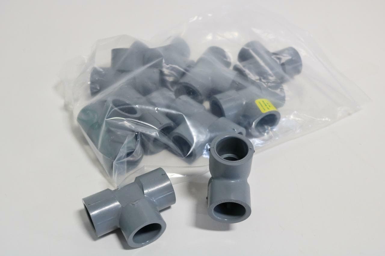 Lasco 1" SCH 80 PVC Tee Socket Lot of 10