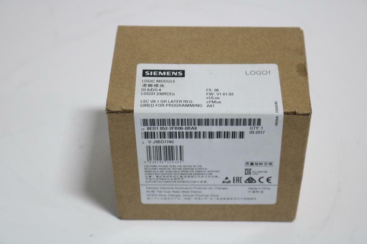 SIemens 6ED1052-2FB00-0BA8 Logic Module DI 8/DO 4 FW: V1.81.03