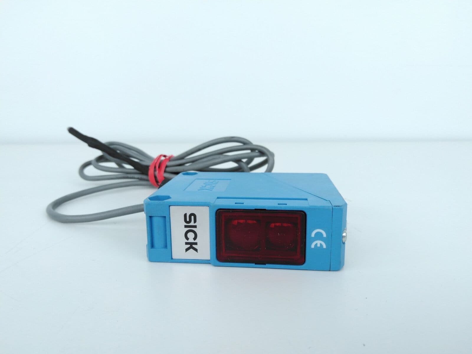 Sick WT260-R260 Compact Photoelectric Sensor, 6009472