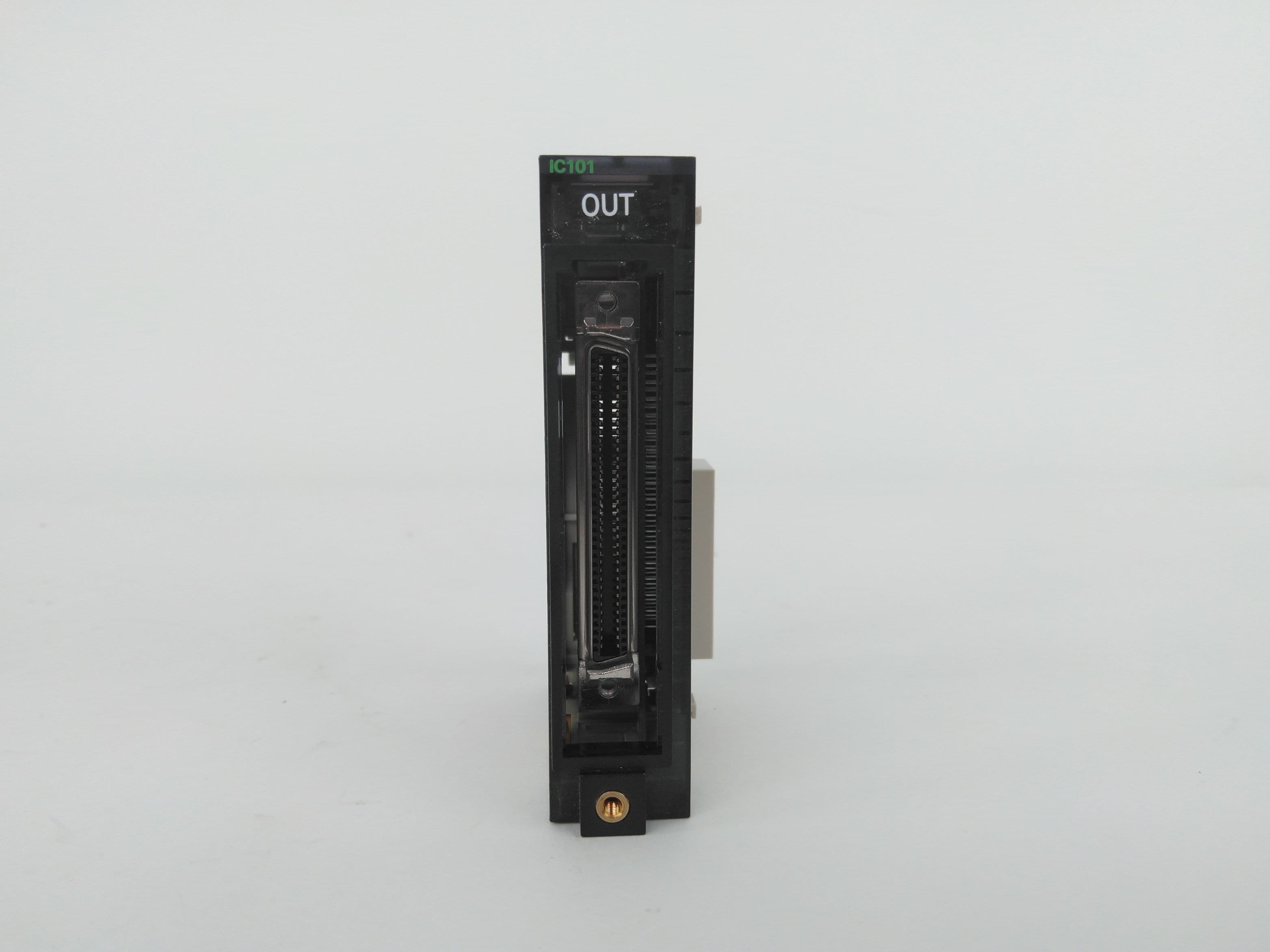 Omron CJ1W-IC101 I/O Control Unit