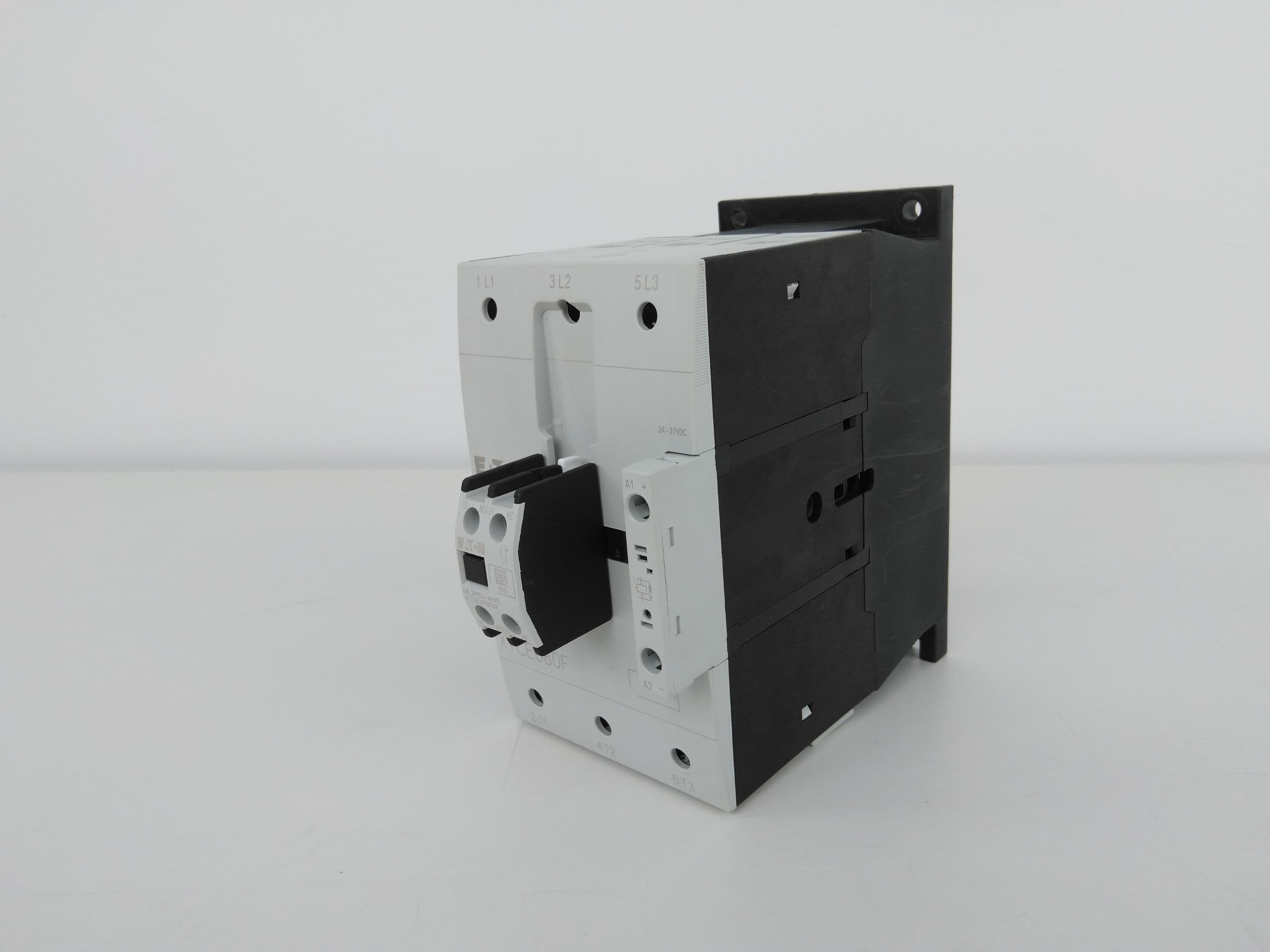 Eaton DILM80 XTCE080F IEC Contactor, 80A w/ XTCEXFBG11 Aux