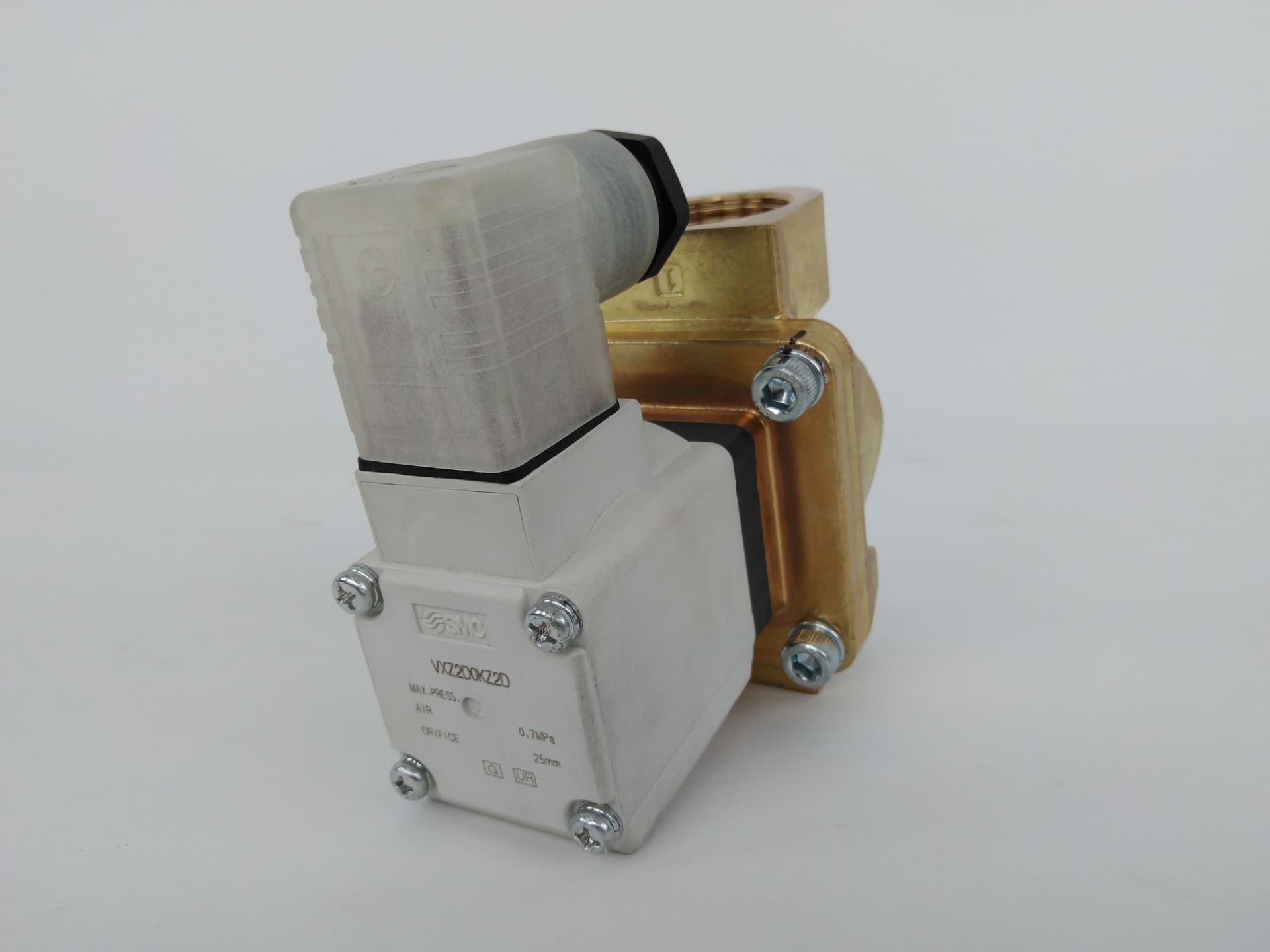 SMC VXZ2D0KZ2D N.O. 1"NPT Brass Body Solenoid Valve