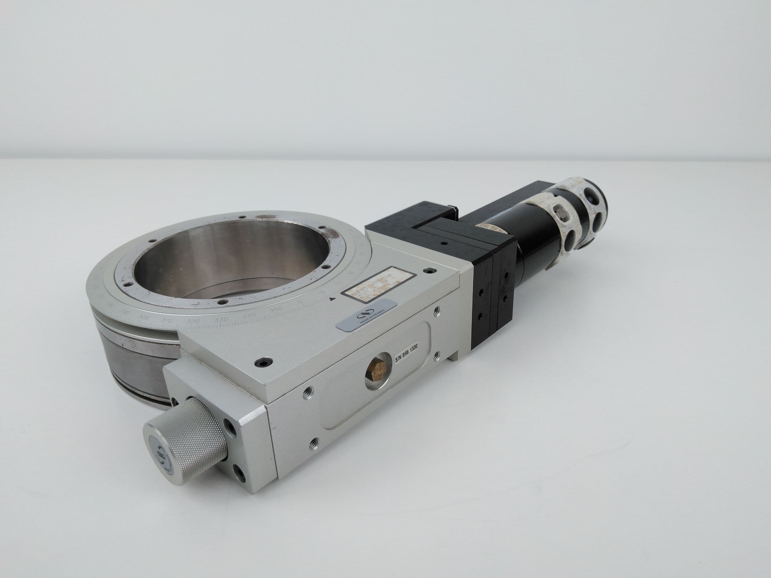 Newport RTM160CC, UE51CC Motorized Rotary Stage w/ 500 PT. Encoder