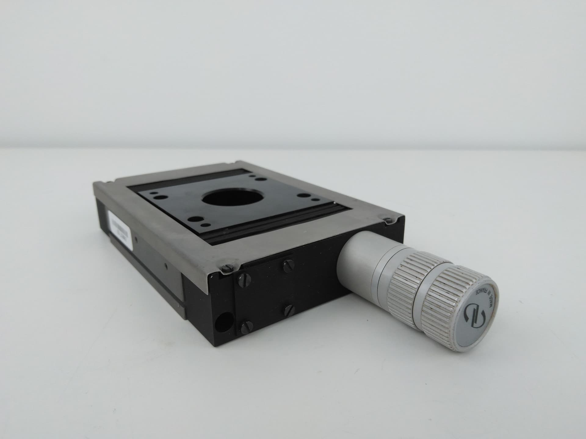 Newport/Micro-Controle UT100-25 Linear Translation Stage