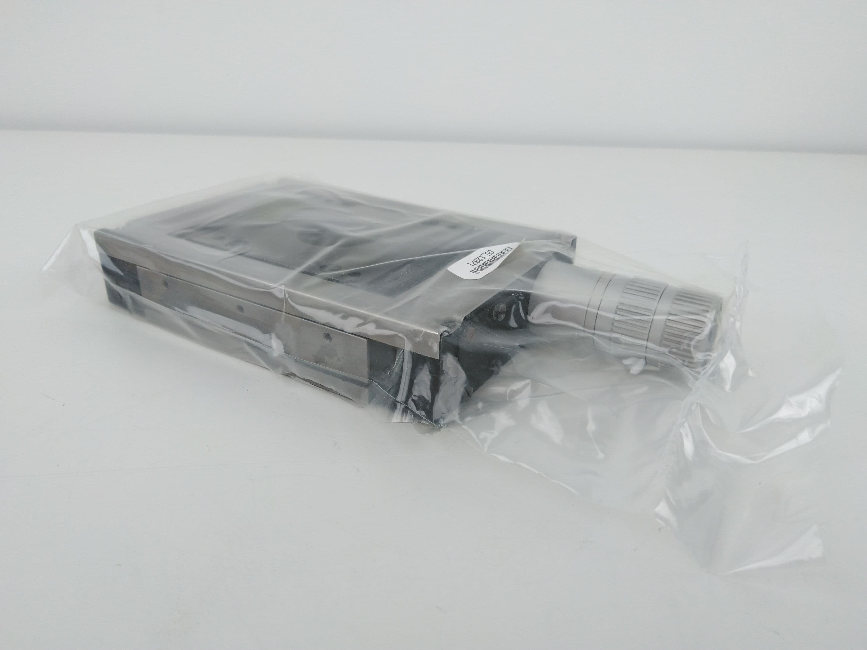 Newport Micro UT100-25-1UM Linear Translation Stage