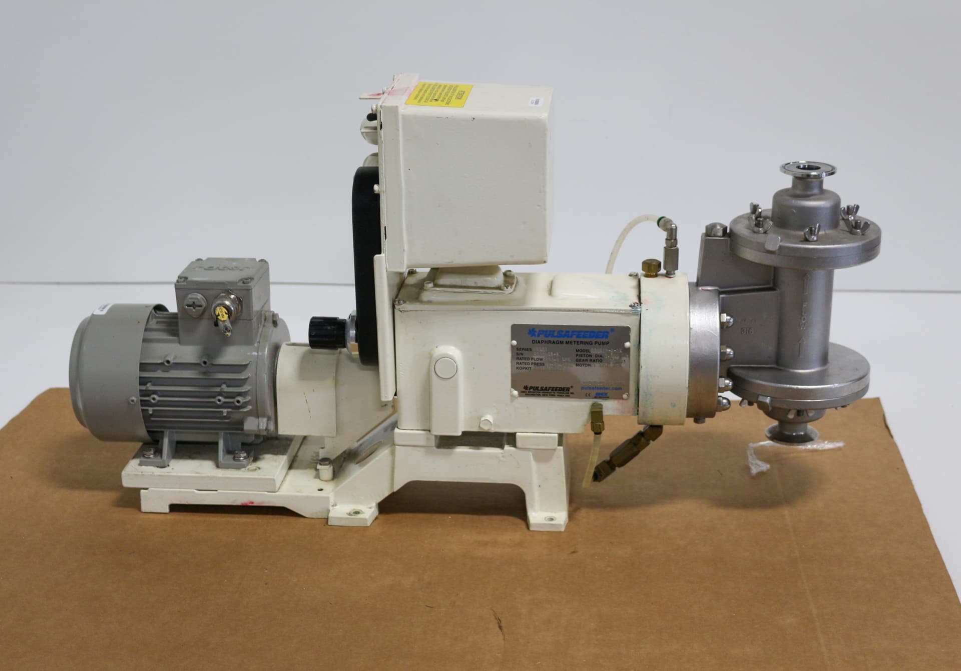 Pulsafeeder 880CIP-S-AE Hydraulic Diaphragm Metering Pump - 30 GPH, 150 PSI