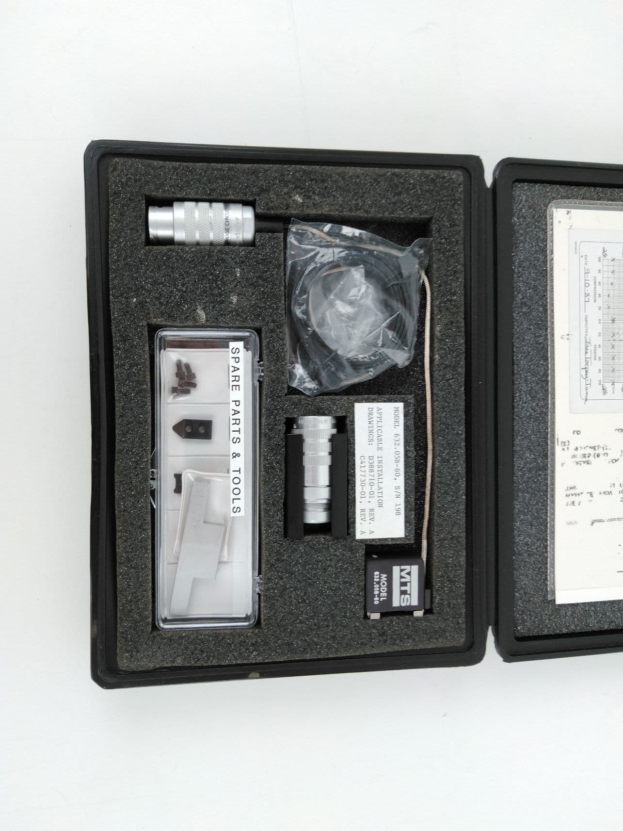 MTS Systems Corp. 63205B-60 Extensometer