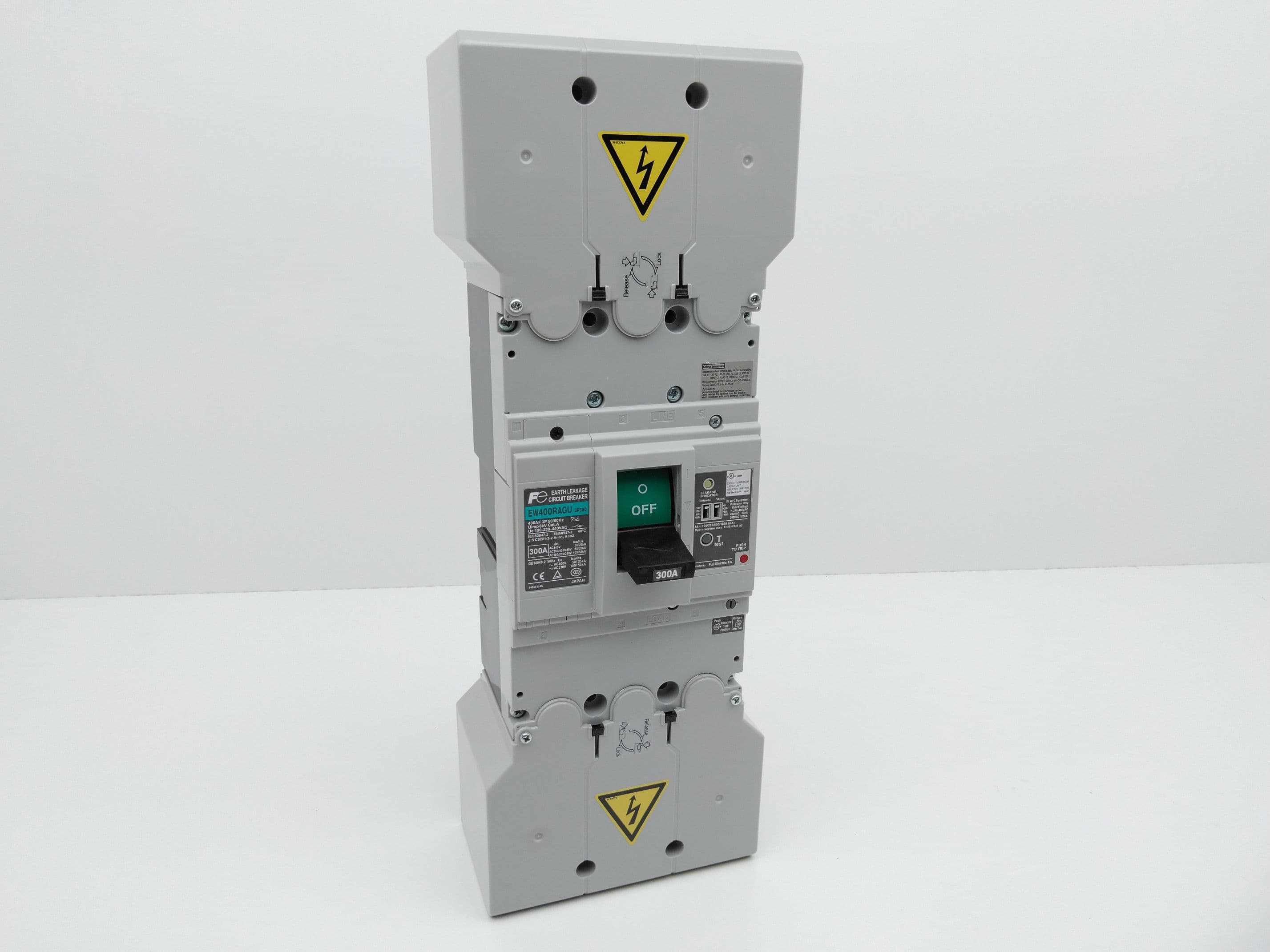Fuji Electric EW400RAGU-3P300 EarthLeakage Circuit Breaker 300A, 690VAC, 250VDC