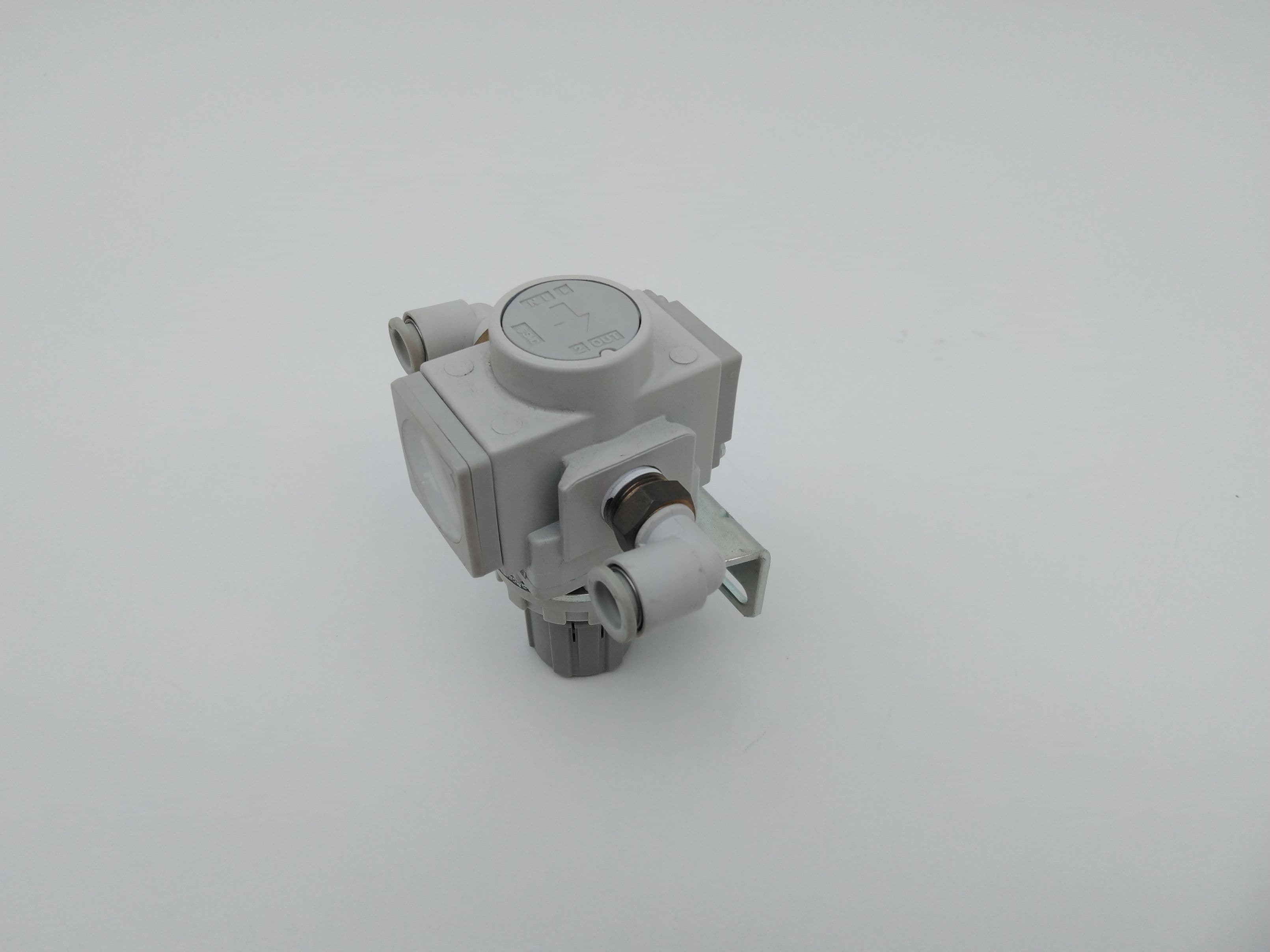SMC AR20-02BE-B Air Pressure Regulator, 0.05~0.85MPa, 1/4”
