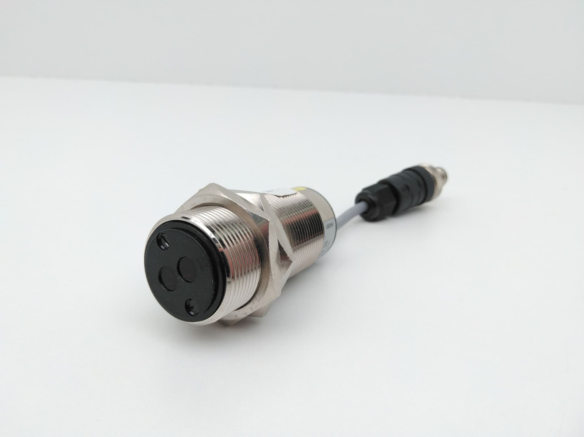 IPF Electronic OT300420 Diffuse Reflection Sensor w/ Intensity Differentiation