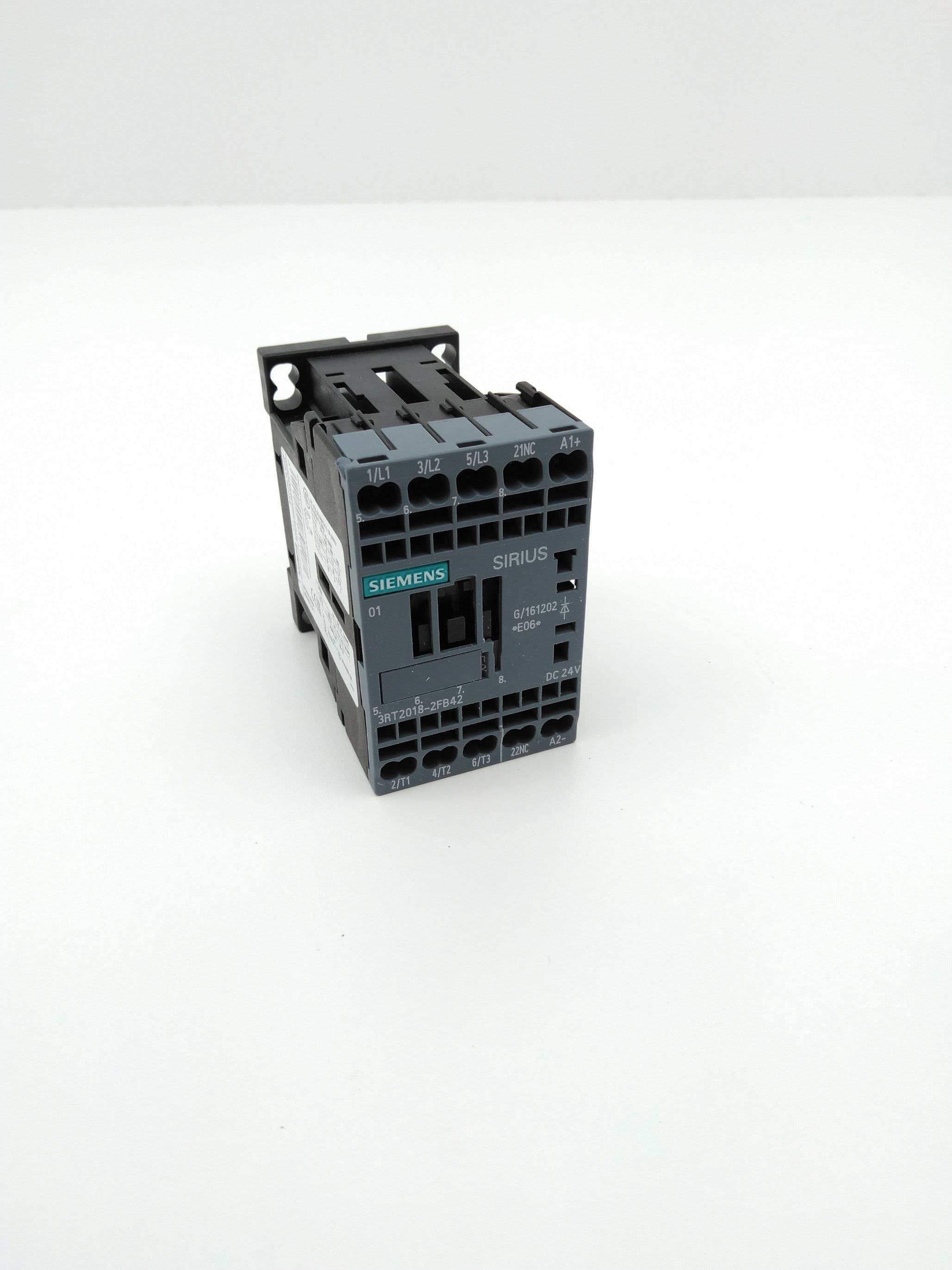 Siemens 3RT2018-2FB42 Contactor 24VDC Coil