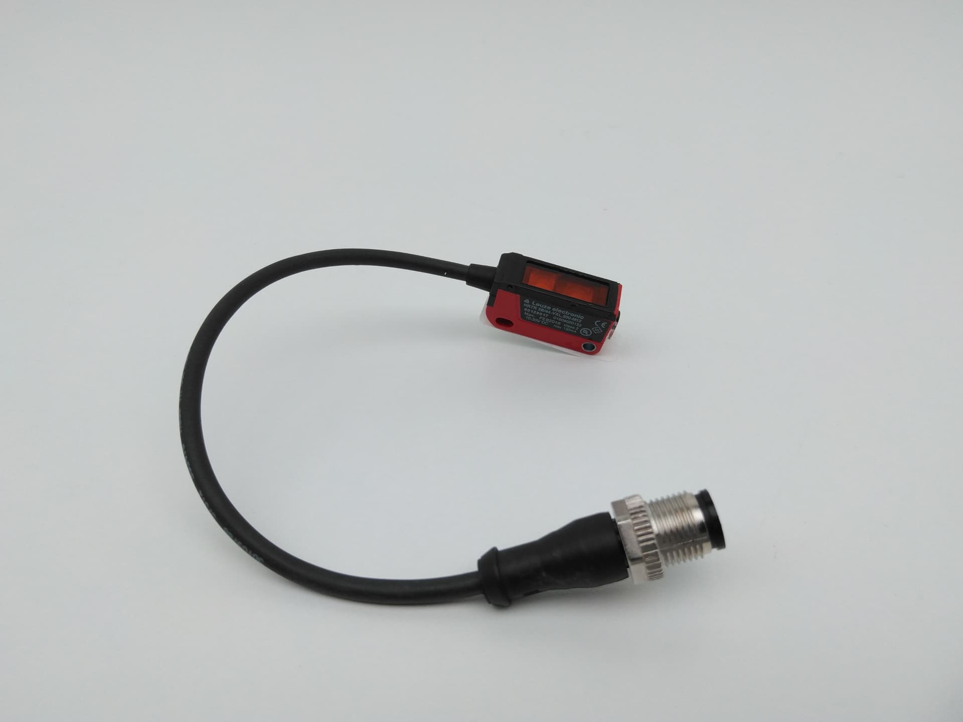 Leuze Electronic HRTR 3B/44-VXL,200-M12 Diffuse Sensor Background Suppression