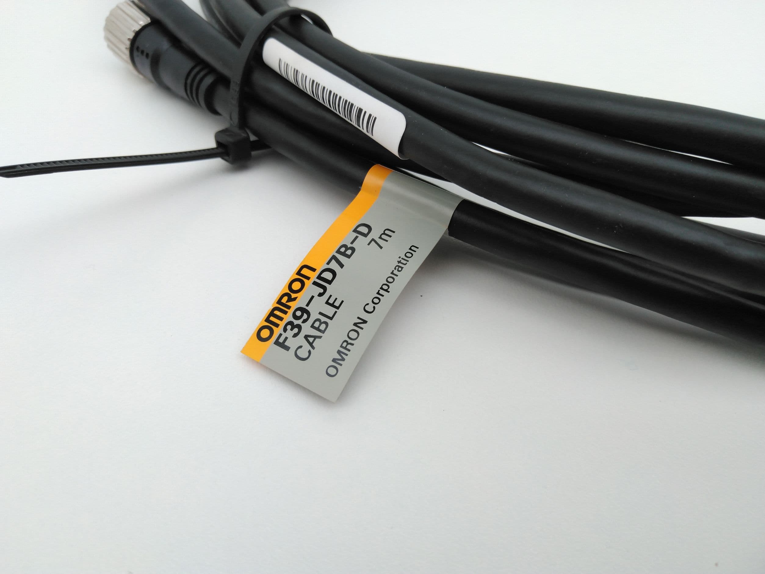 Omron F39-JD7B-D Cable, 7m