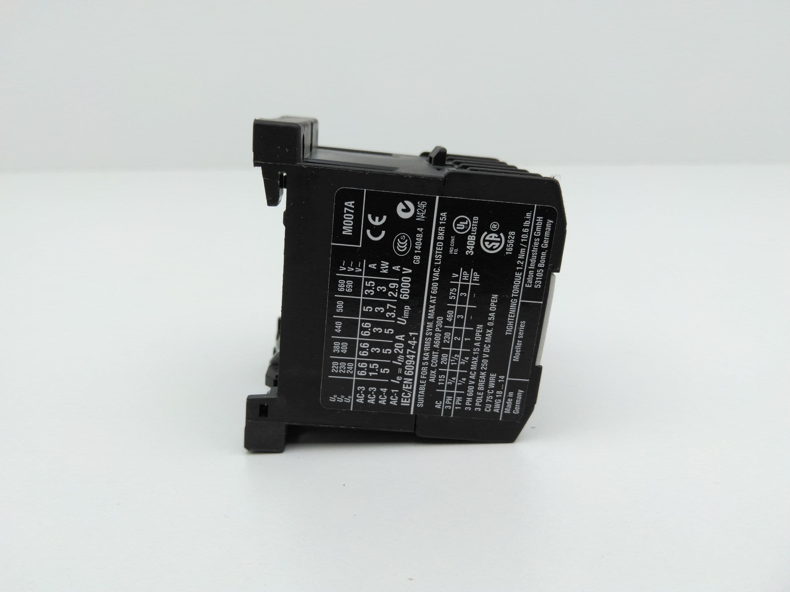 Eaton DIL EEM-01-G, XTMC6A01 IEC Contactor w/ 24VDC Coil