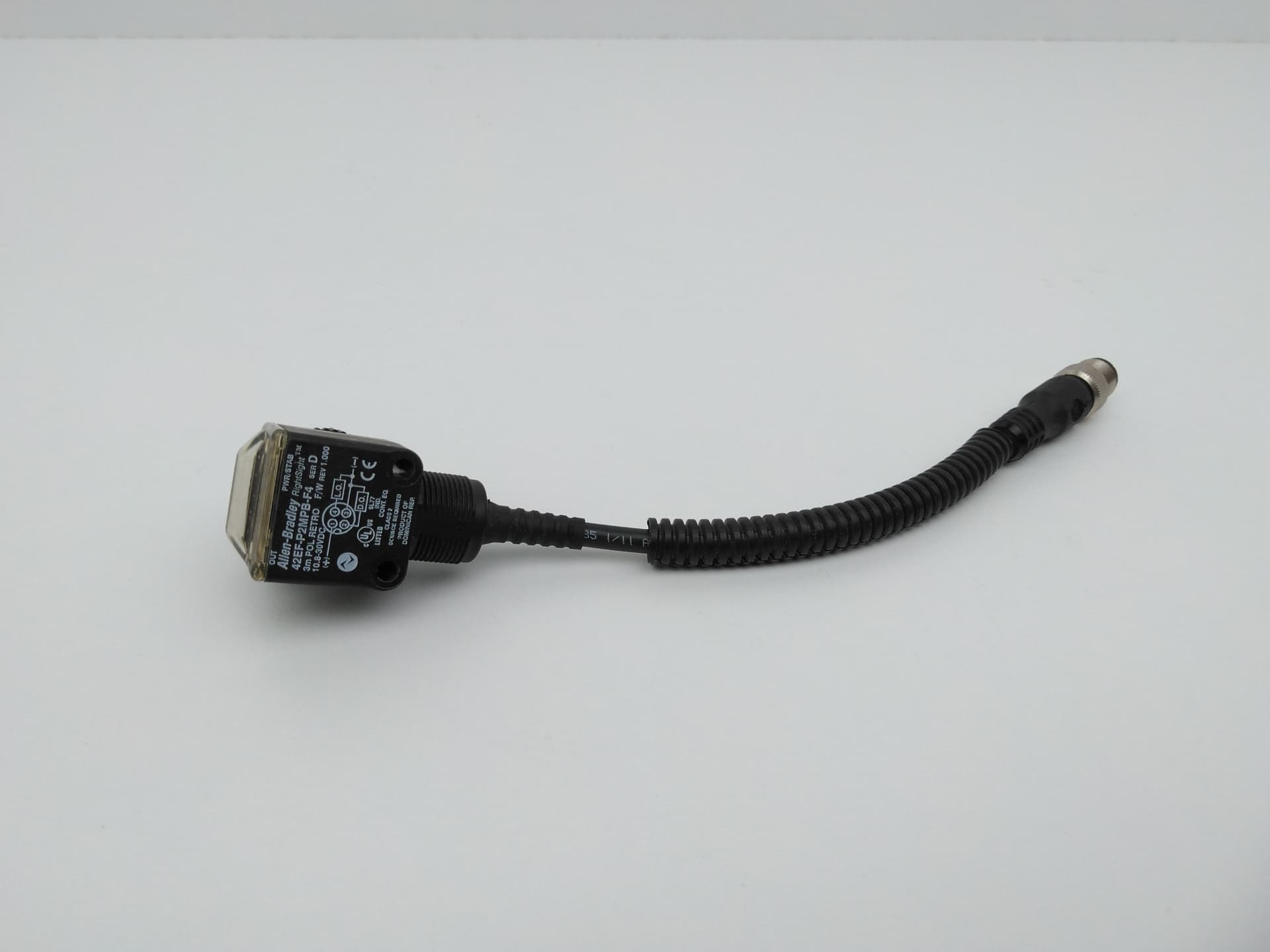 Allen-Bradley 42EF-P2MPB-F4 Photo Electric Sensor, Ser D